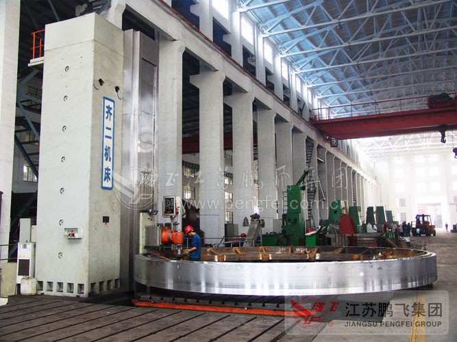 Boring and milling machine